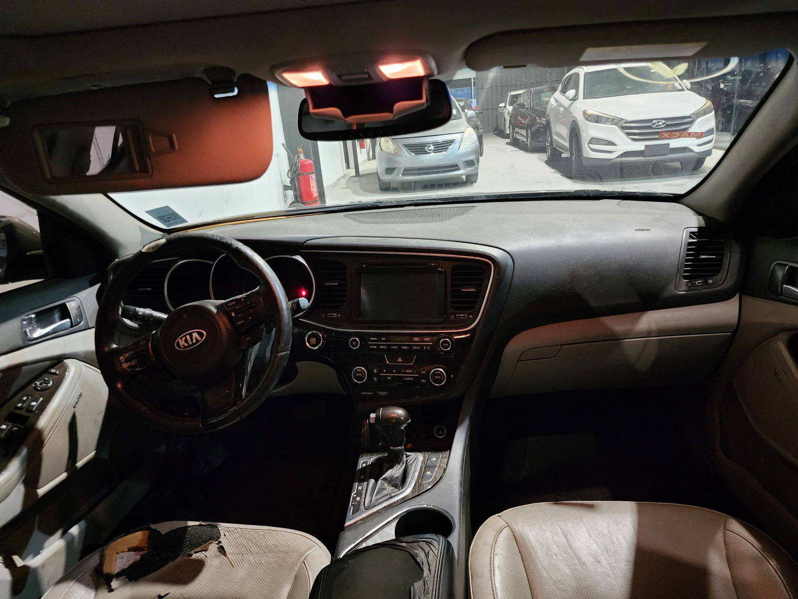 2014 KIA OPTIMA — 203760 Miles — Lot 24175 — Al Quoz - Marhaba Auctions Used Cars - Image 7