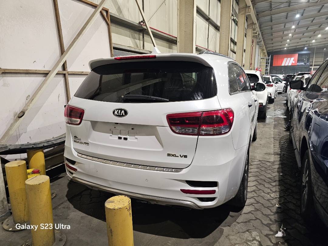 2017 KIA SORENTO — 210152 Miles — Lot 50HG317342 — Main - Marhaba Auctions Used Cars - Image 6