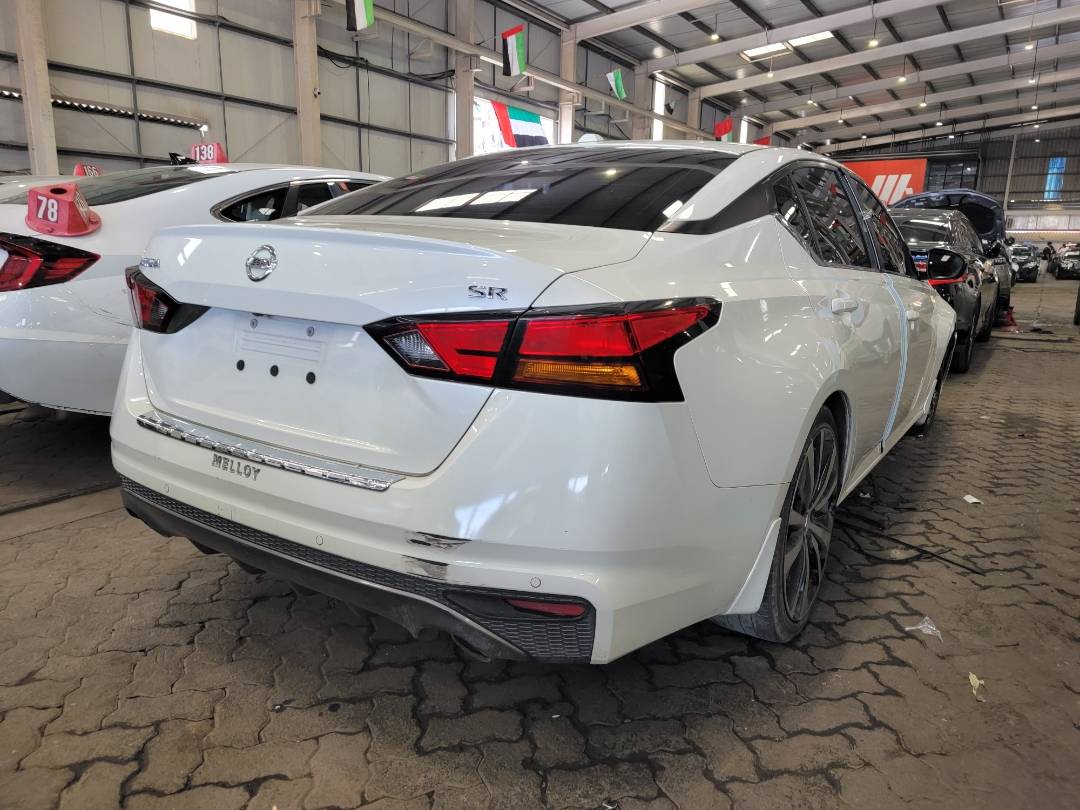 2020 NISSAN ALTIMA — 121869 Miles — Lot 40764814 — Main - Marhaba Auctions Used Cars - Image 3