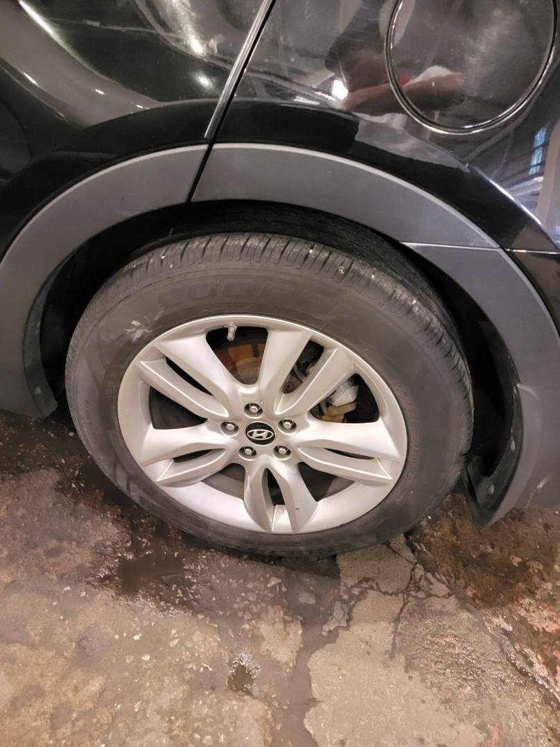 2013 HYUNDAI SANTA FE — 116420 Miles — Lot 82300854 — Main - Marhaba Auctions Used Cars - Image 9