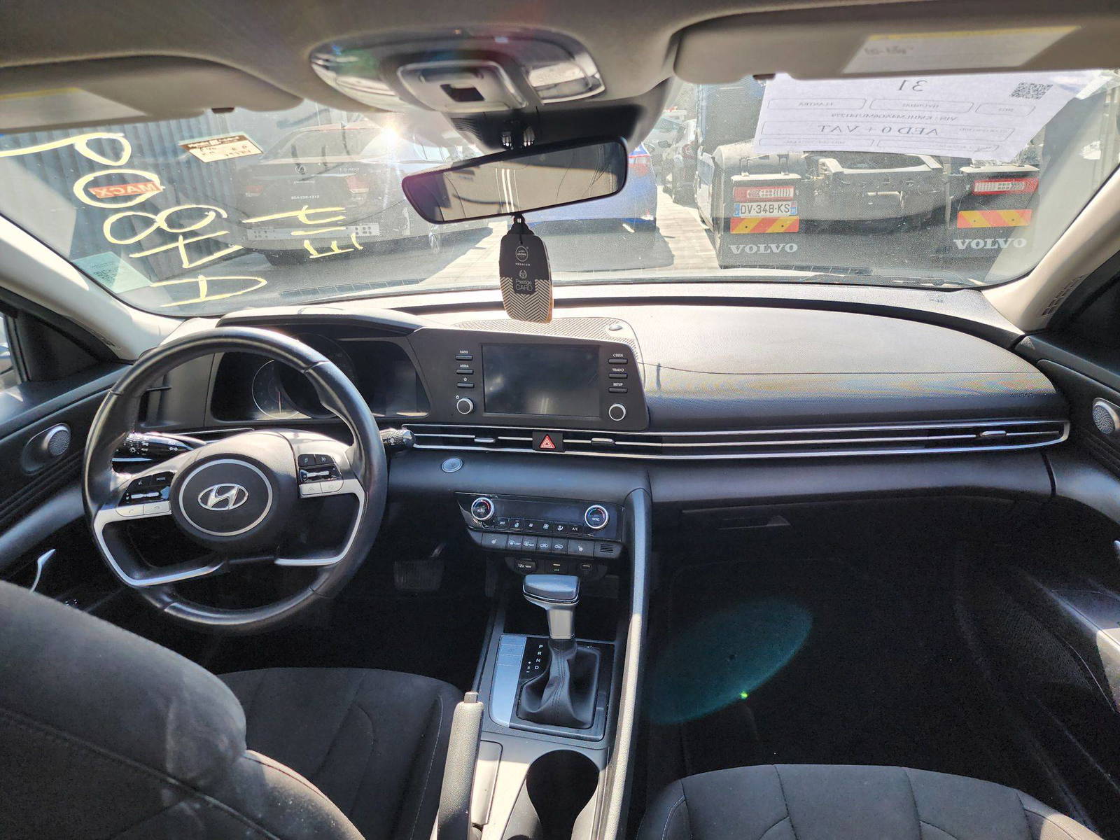 2021 HYUNDAI ELANTRA — 79774 KM — Lot 41279 — Al Quoz - Marhaba Auctions Used Cars - Image 7