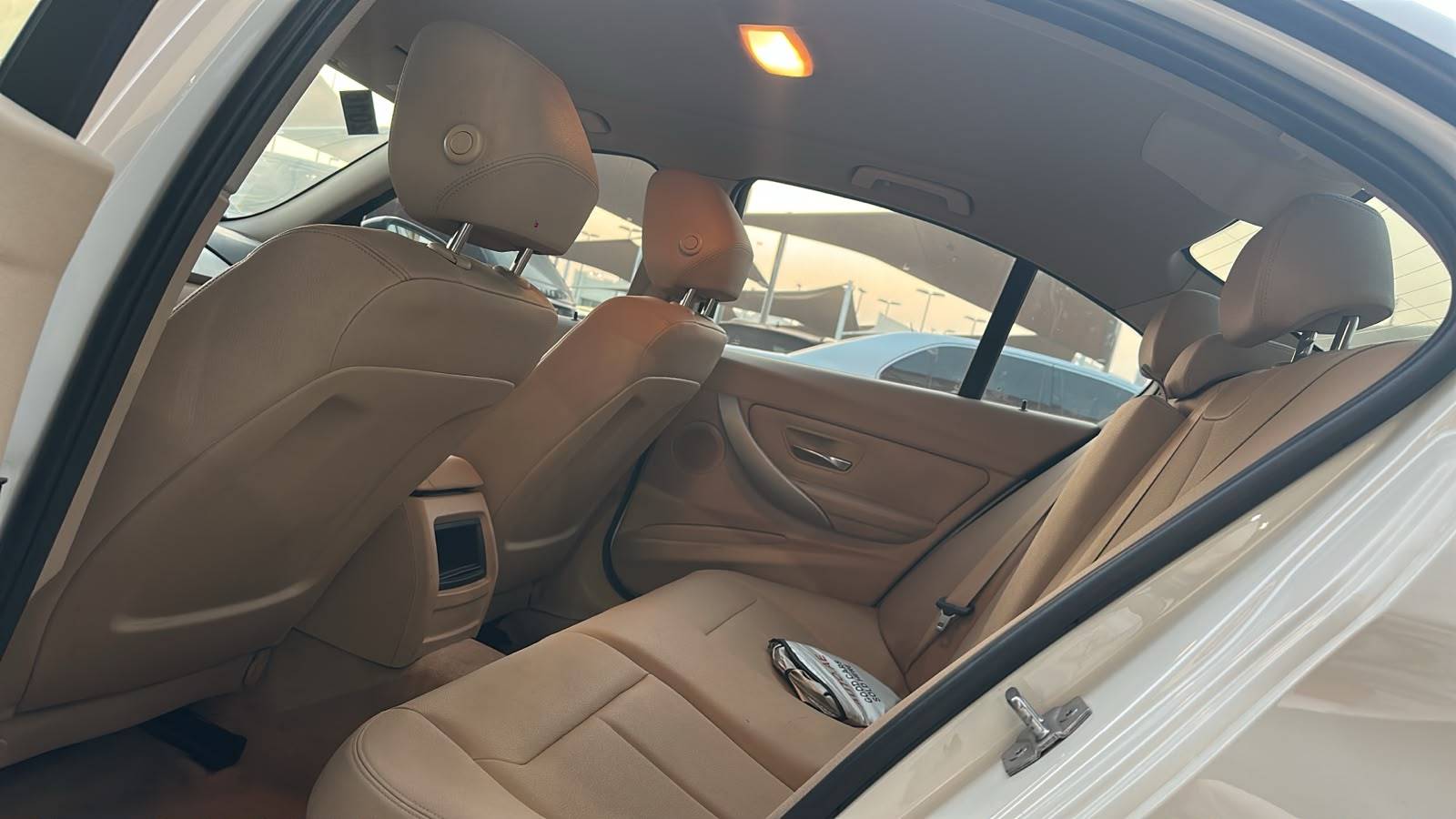 2016 BMW 318i — 192083 KM — Lot 03GK489896 — Souq - Marhaba Auctions Used Cars - Image 7