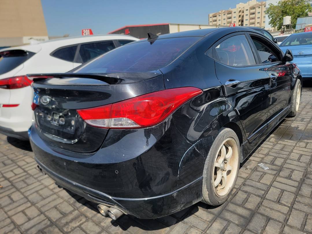 2011 HYUNDAI AVANTE — 215335 KM — Lot U166651 — Main - Marhaba Auctions Used Cars - Image 4
