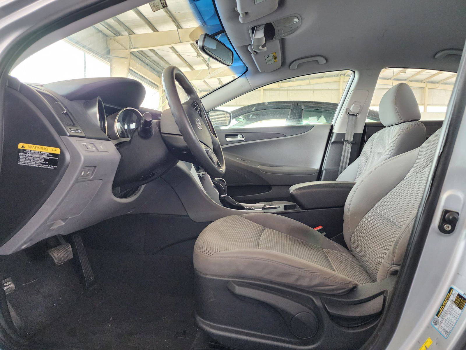 2011 HYUNDAI SONATA — 171904 Miles — Lot 50886704 — Souq - Marhaba Auctions Used Cars - Image 8