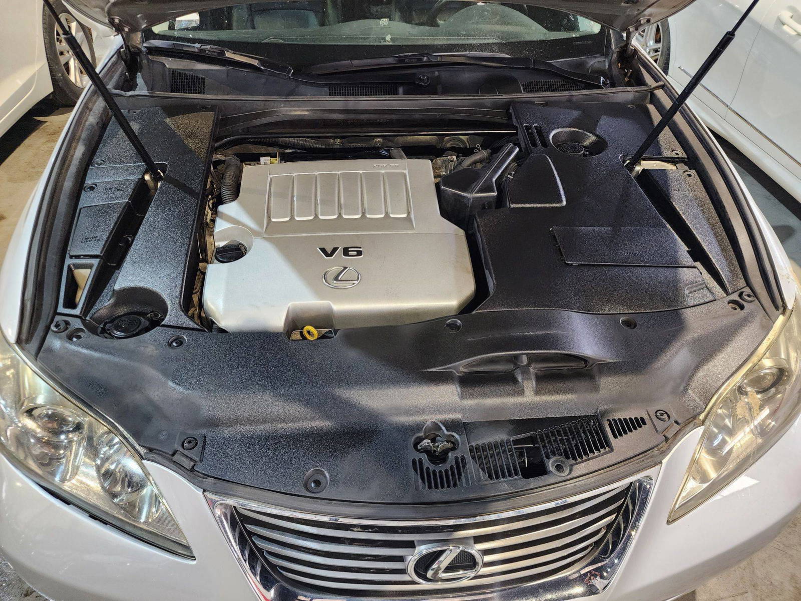 2007 LEXUS ES 350 — 165019 KM — Lot 044832 — Al Quoz - Marhaba Auctions Used Cars - Image 13