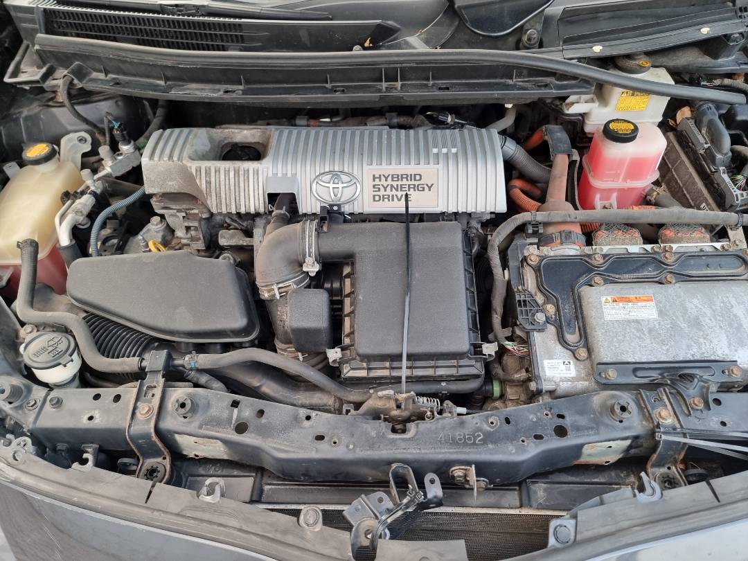 TOYOTA PRIUS 2011 - Marhaba Auction Used Cars - Image 9