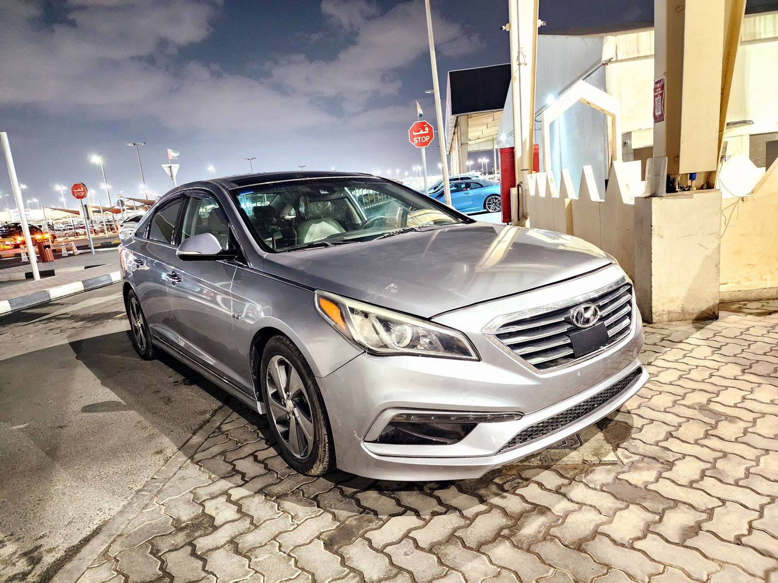 2016 HYUNDAI SONATA — 98735 Miles — Lot 5GA033780 — Souq - Marhaba Auctions Used Cars - Image 4