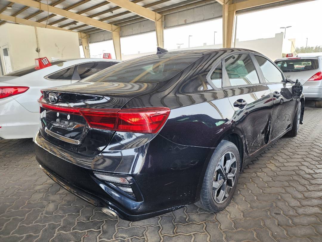2021 KIA FORTE — 51872 Miles — Lot 36586081 — Souq - Marhaba Auctions Used Cars - Image 5