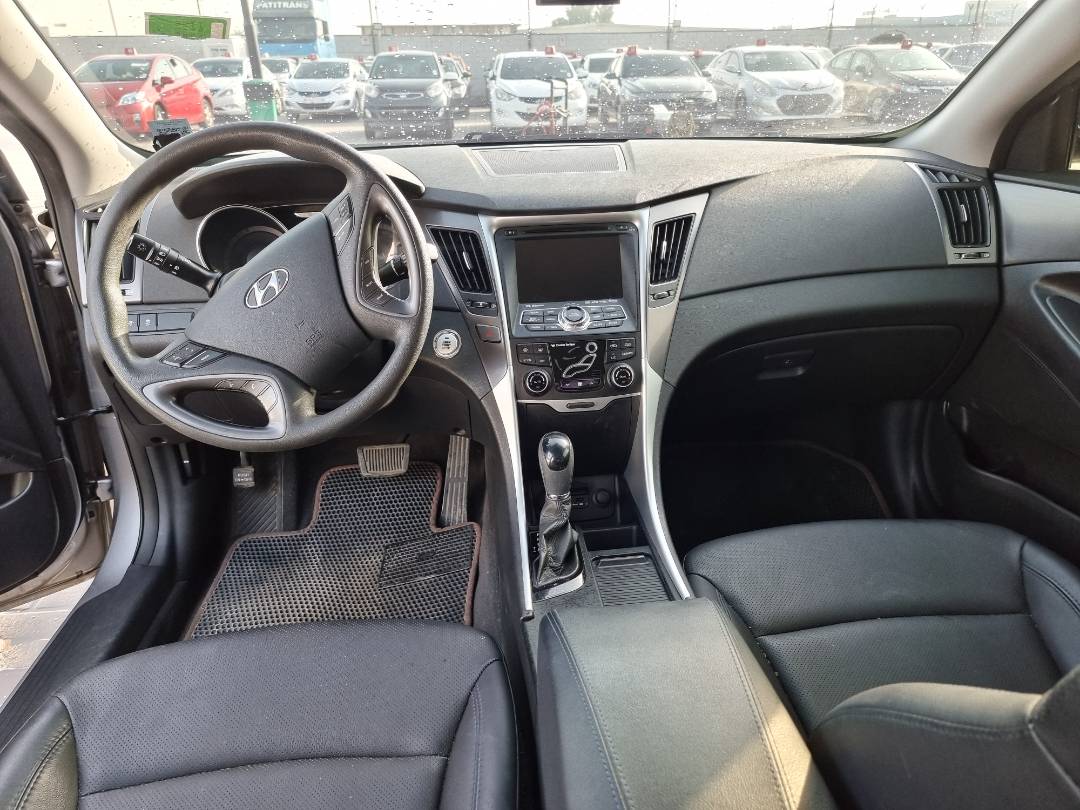 2012 HYUNDAI SONATA — 215094 KM — Lot 214587 — Main - Marhaba Auctions Used Cars - Image 8
