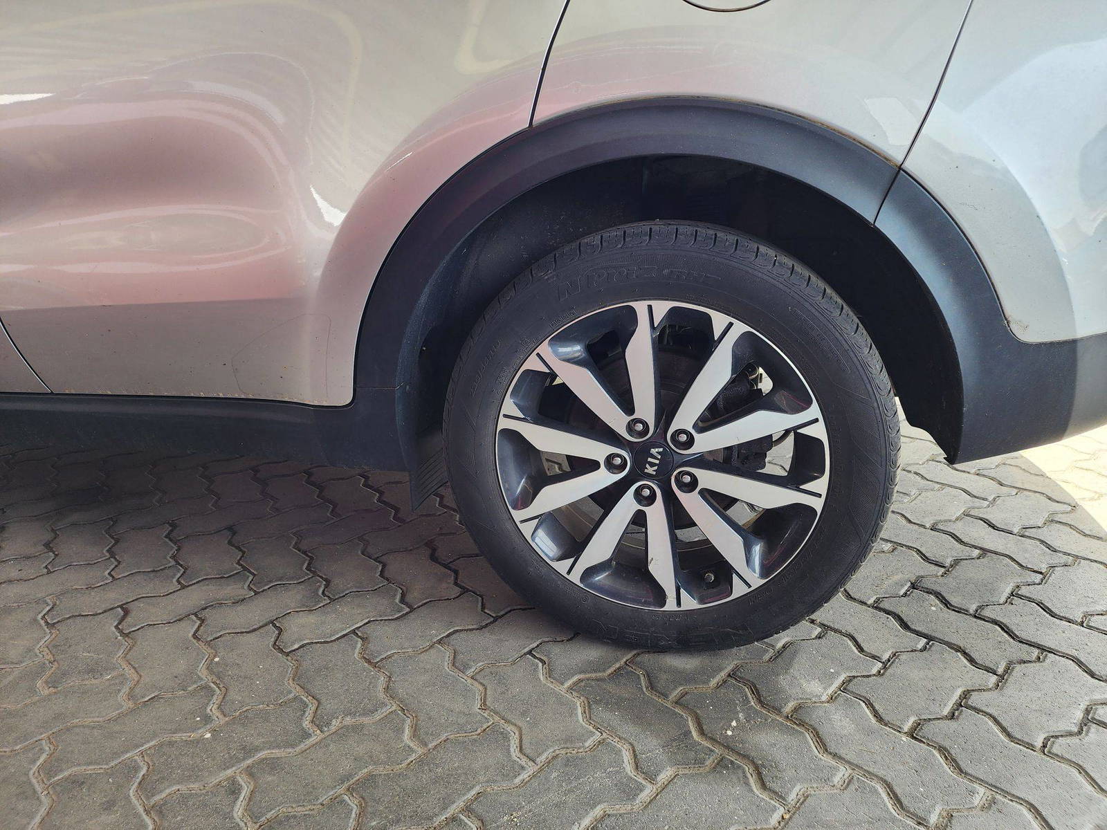 2019 KIA SPORTAGE — 76686 Miles — Lot 3669 — Souq - Marhaba Auctions Used Cars - Image 11