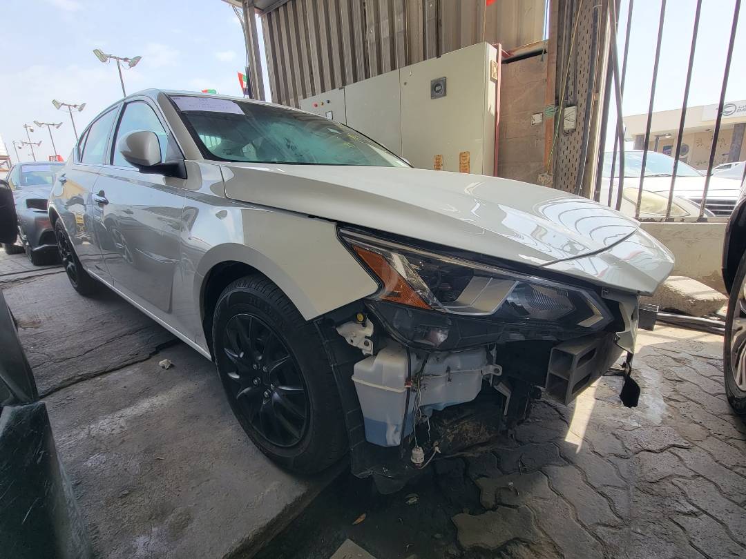 2020 NISSAN ALTIMA — 101827 Miles — Lot LC242199 — Main - Marhaba Auctions Used Cars - Image 4