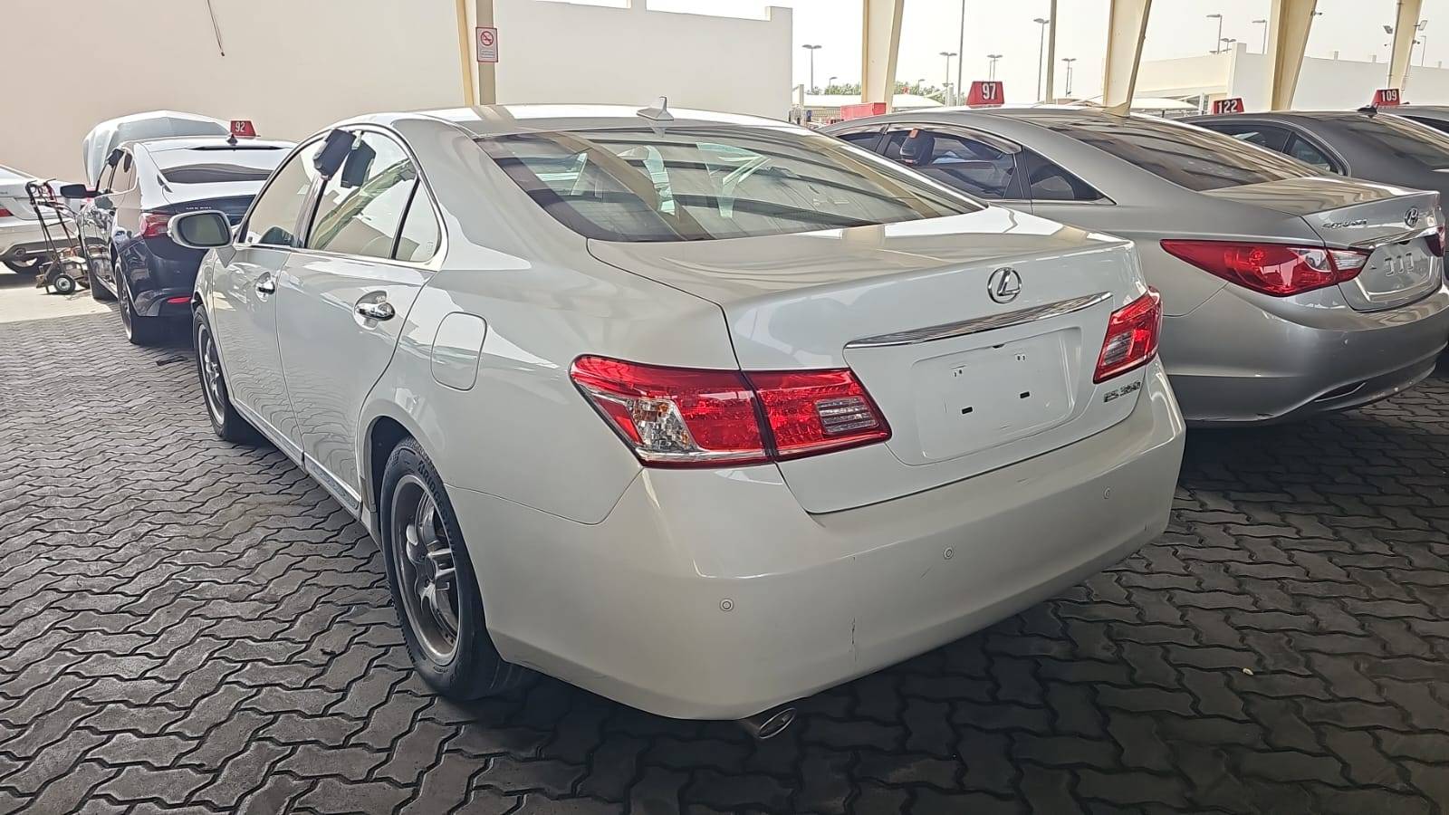 LEXUS ES 350 2011 - Marhaba Auction Used Cars - Image 13