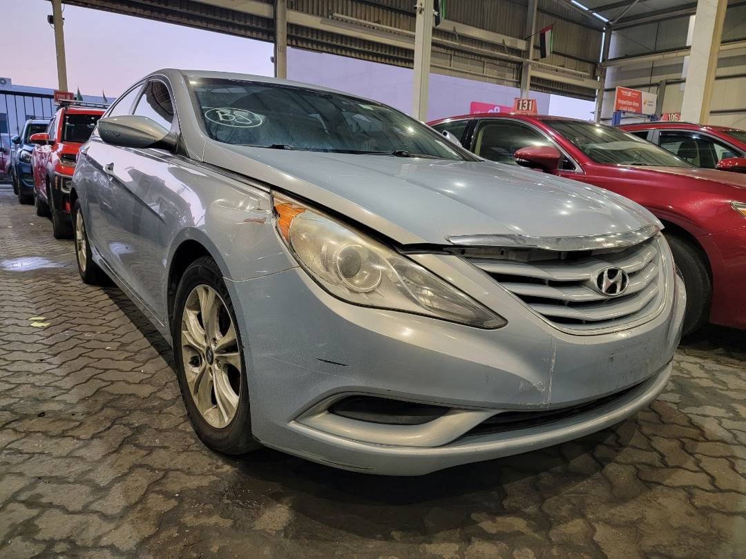 2011 HYUNDAI SONATA — 210380 Miles — Lot 68872514 — Main - Marhaba Auctions Used Cars - Image 4