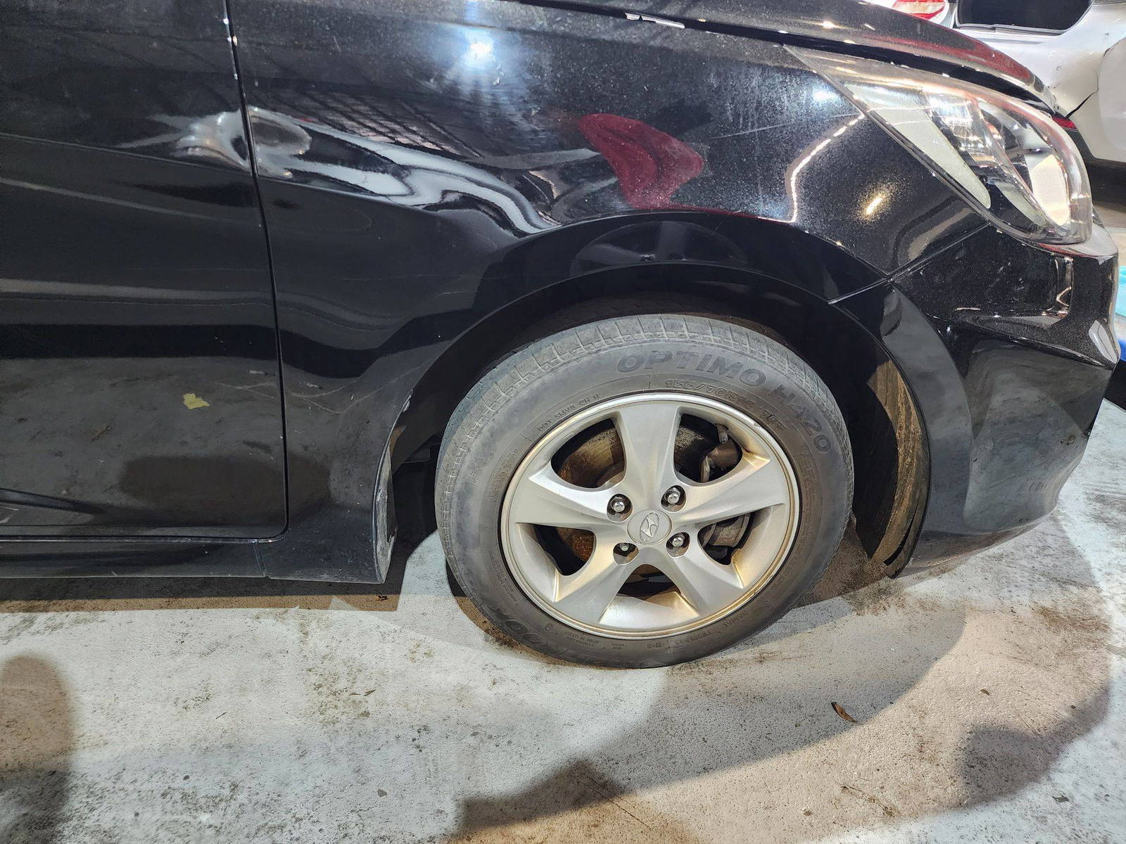 2011 HYUNDAI ACCENT — 207534 KM — Lot 77385 — Main - Marhaba Auctions Used Cars - Image 11