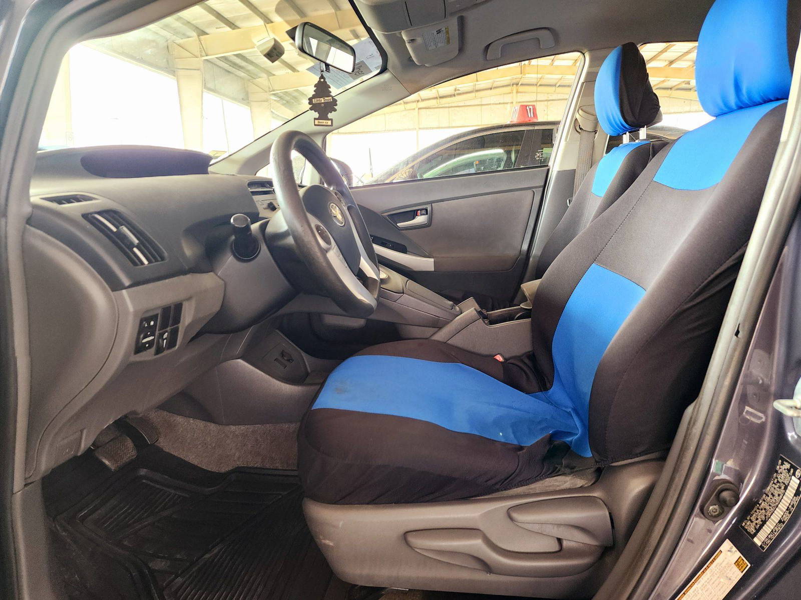 2010 TOYOTA PRIUS — 209091 Miles — Lot 0048475 — Main - Marhaba Auctions Used Cars - Image 8