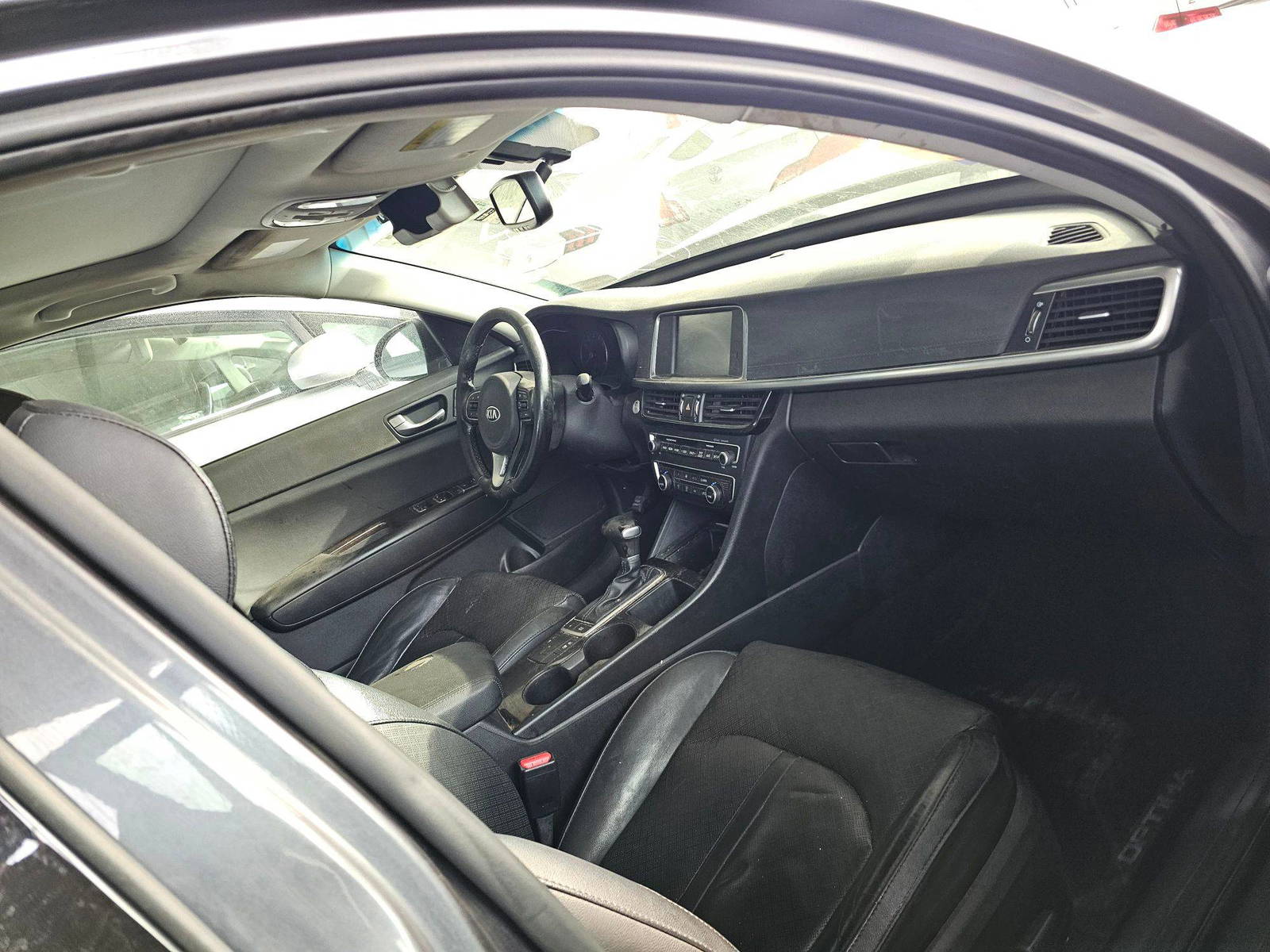 KIA OPTIMA 2017 - Marhaba Auction Used Cars - Image 9