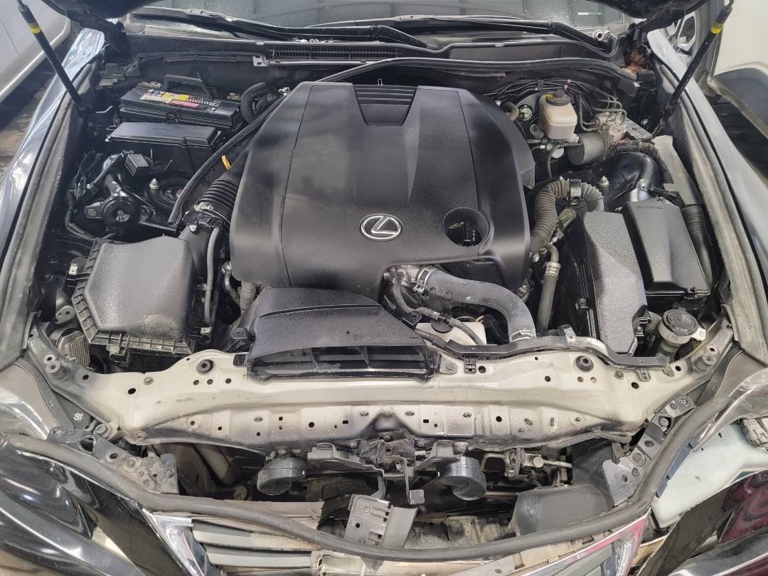 2015 LEXUS IS 250 — 130804 Miles — Lot F5057294 — Main - Marhaba Auctions Used Cars - Image 12