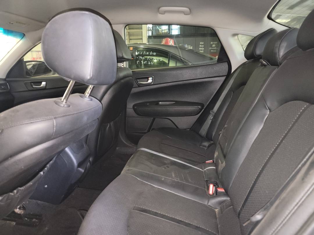 2018 KIA OPTIMA — 125021 Miles — Lot T4L39JG242322 — Main - Marhaba Auctions Used Cars - Image 6