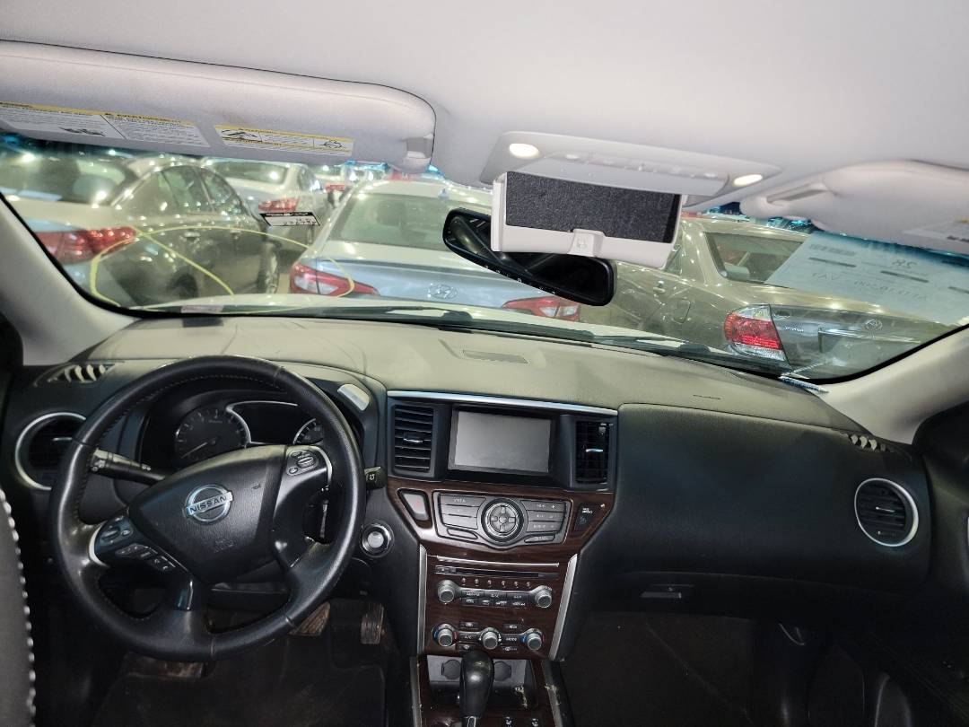 2013 NISSAN PATHFINDER — 226737 Miles — Lot C654380 - Marhaba Auctions Used Cars - Image 4