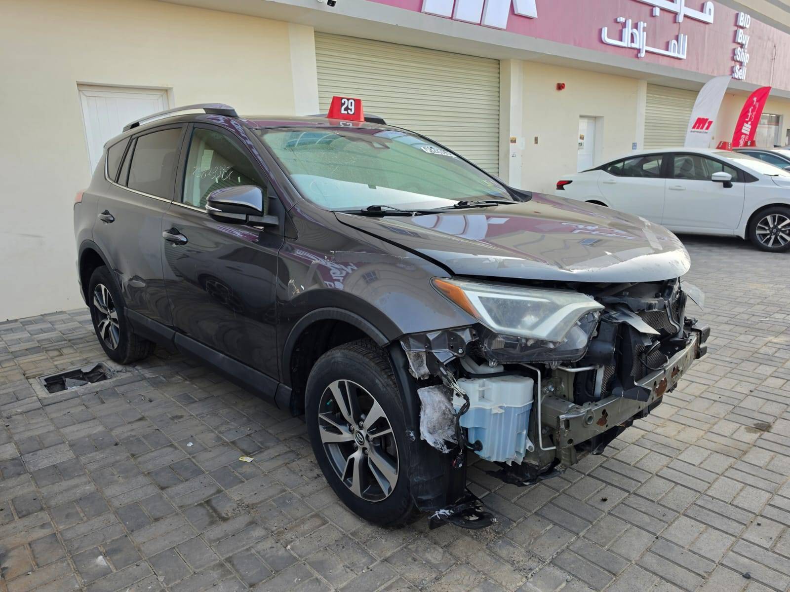 2018 TOYOTA RAV4 — 156696 Miles — Lot XJW705268 — Oman Yard - Marhaba Auctions Used Cars - Image 3