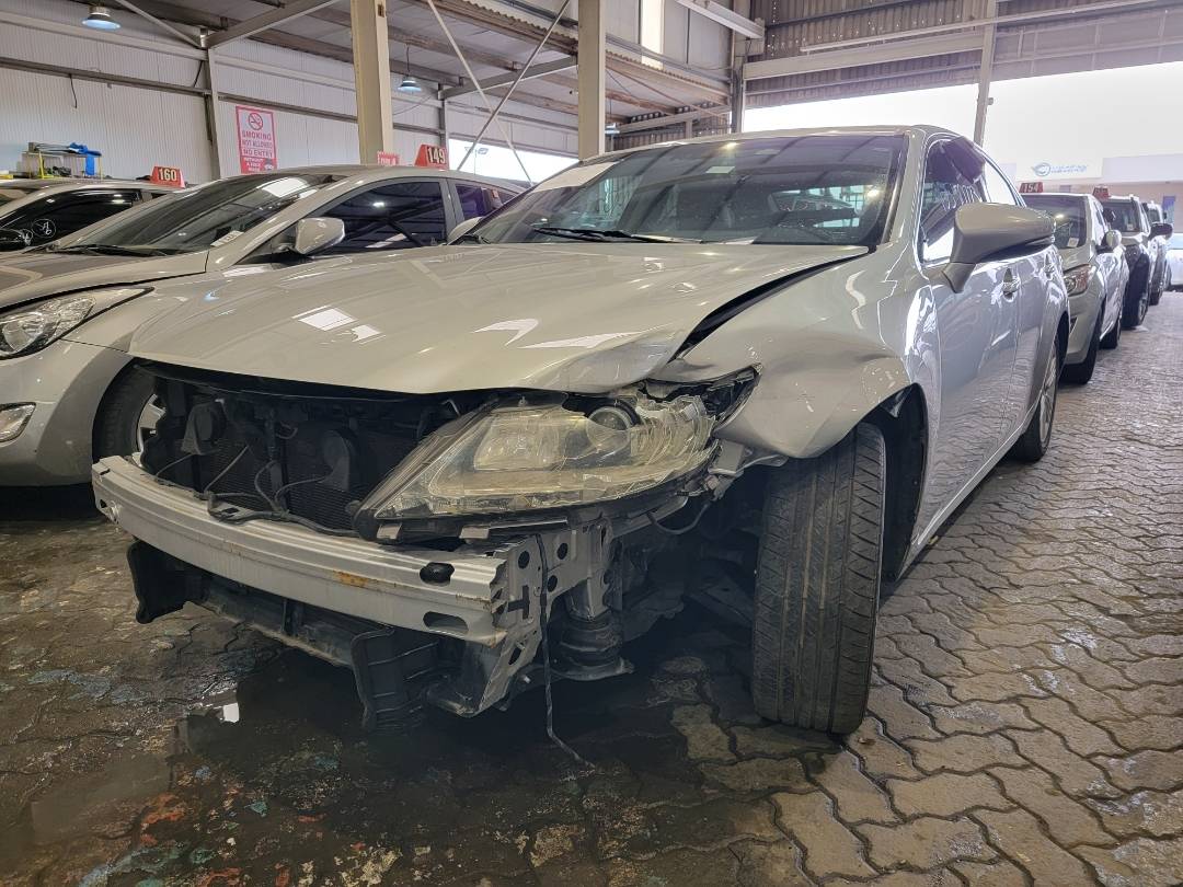 2014 LEXUS ES 350 — 153026 Miles — Lot 2106813 — Main - Marhaba Auctions Used Cars - Image 5