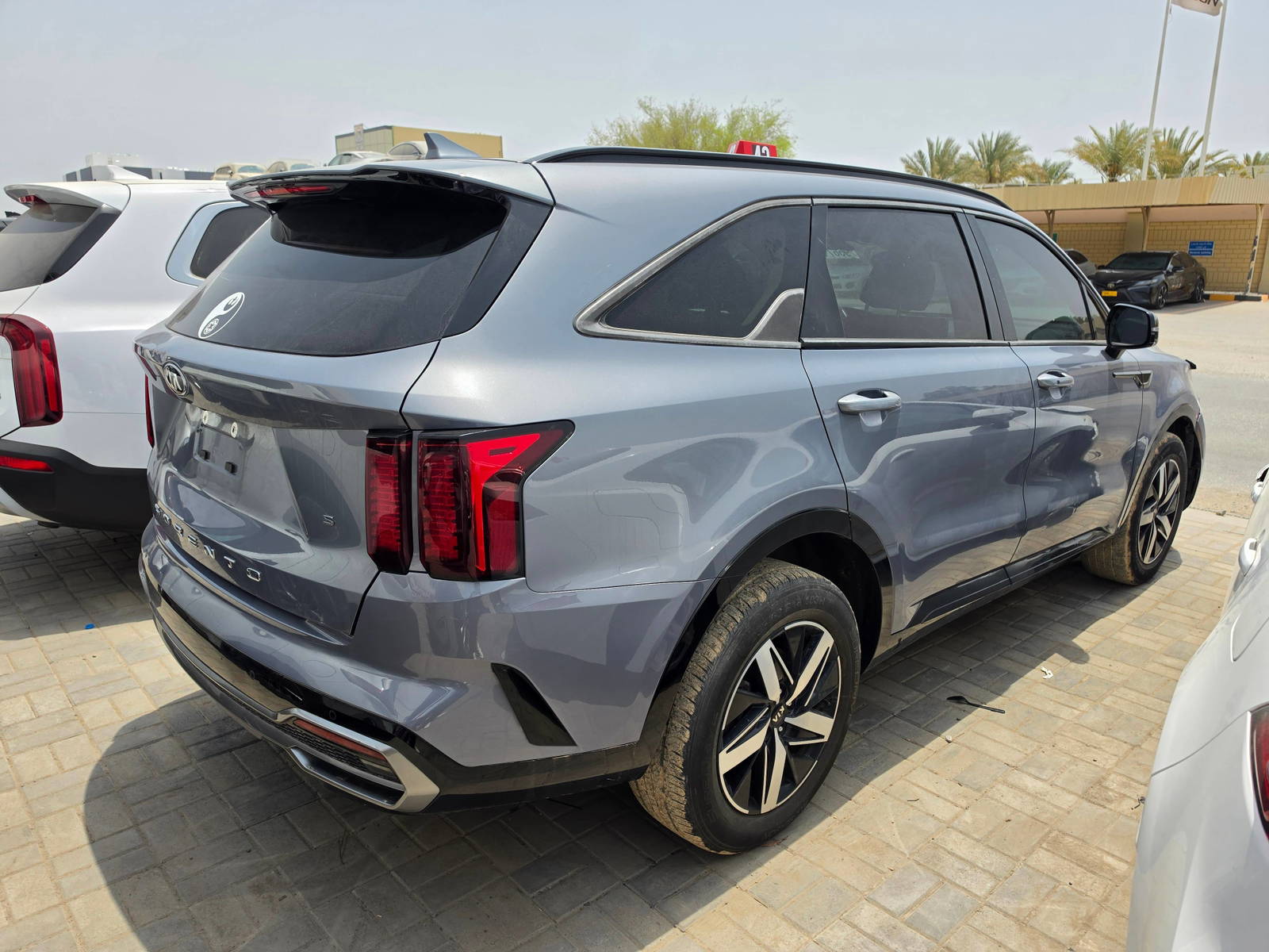2021 KIA SORENTO — 97331 Miles — Lot 038650 - Marhaba Auctions Used Cars - Image 5