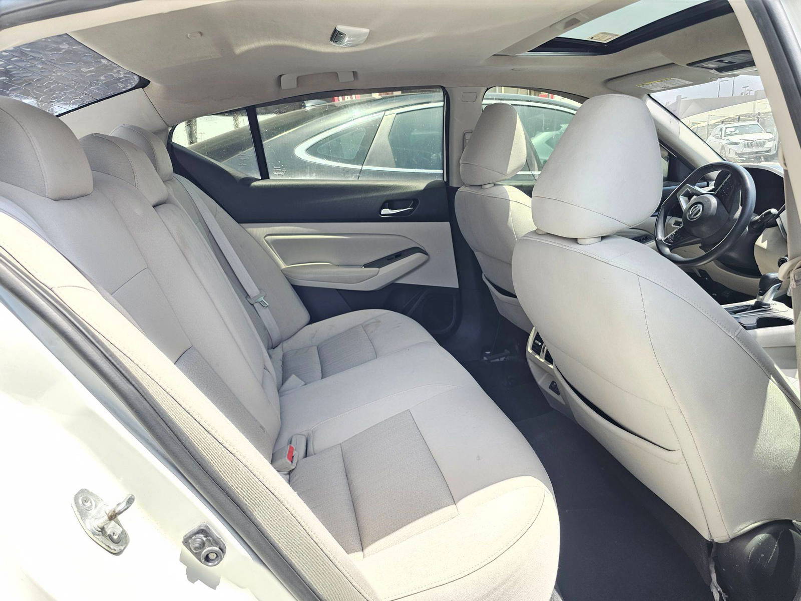 2020 NISSAN ALTIMA — 78522 KM — Lot LC176617 — Souq - Marhaba Auctions Used Cars - Image 7