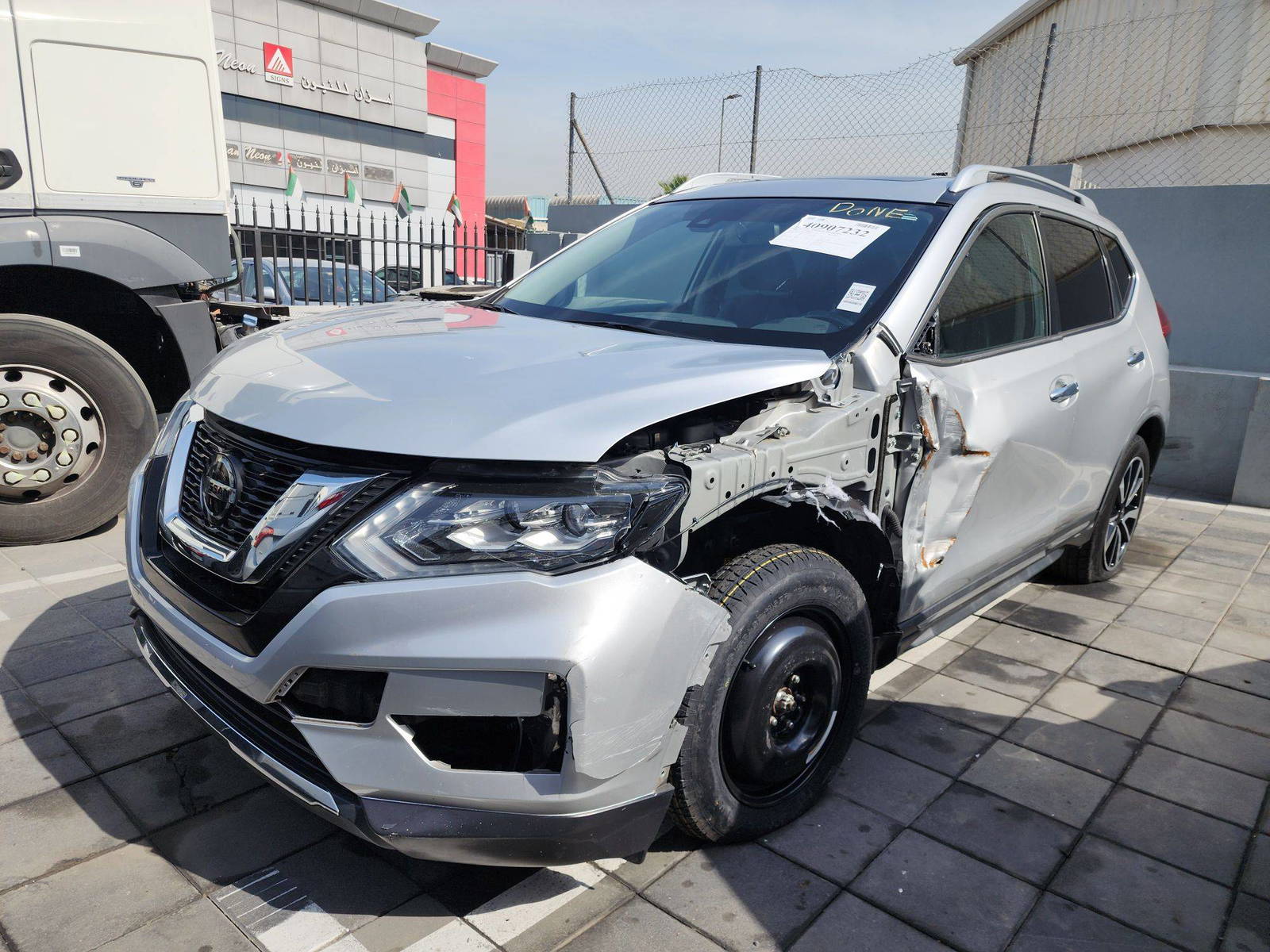 2018 NISSAN ROGUE — 94726 Miles — Lot 490773 — Al Quoz - Marhaba Auctions Used Cars - Image 5