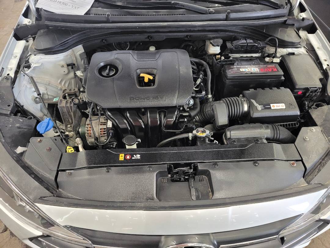 2019 HYUNDAI ELANTRA — 110116 Miles — Lot H498010 — Main - Marhaba Auctions Used Cars - Image 10