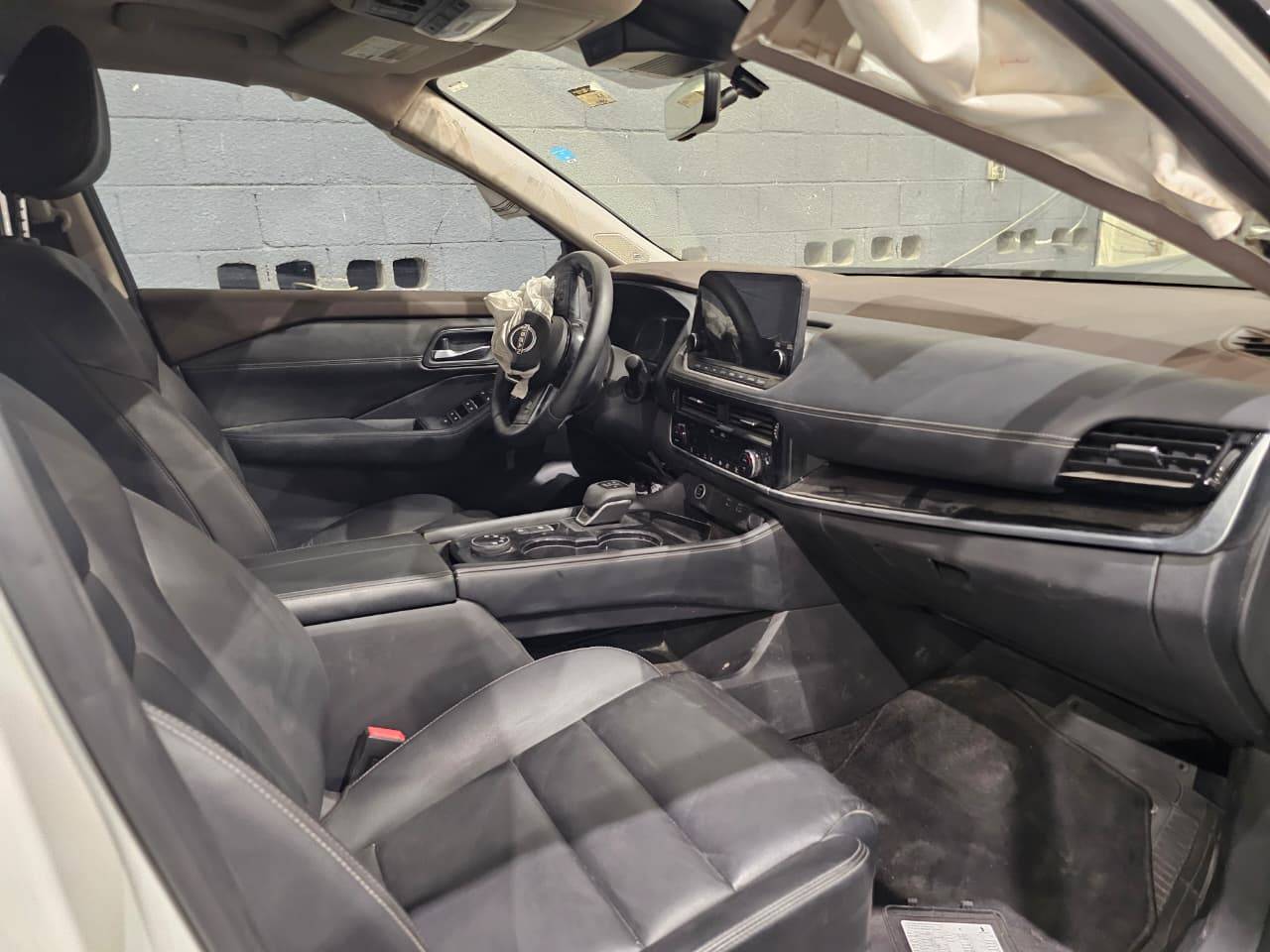 NISSAN ROGUE 2023 - Marhaba Auction Used Cars - Image 9