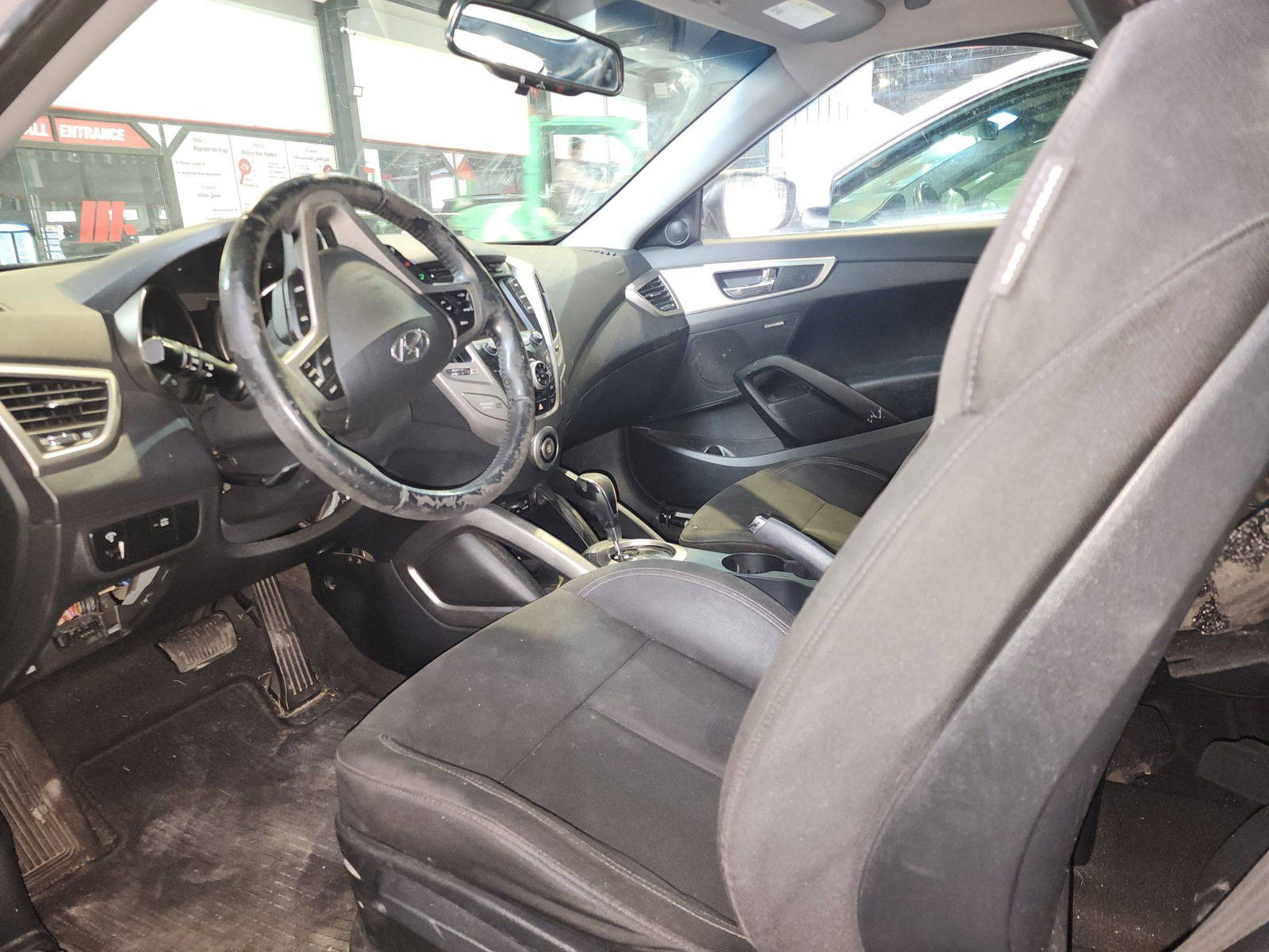 2013 HYUNDAI VELOSTER — 137857 Miles — Lot 80698085 — Al Quoz - Marhaba Auctions Used Cars - Image 7