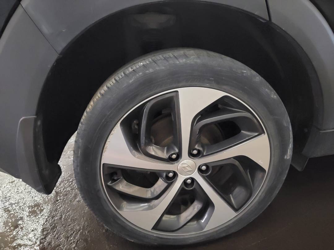 2017 HYUNDAI TUCSON — 44022 Miles — Lot HU550471 - Marhaba Auctions Used Cars - Image 4