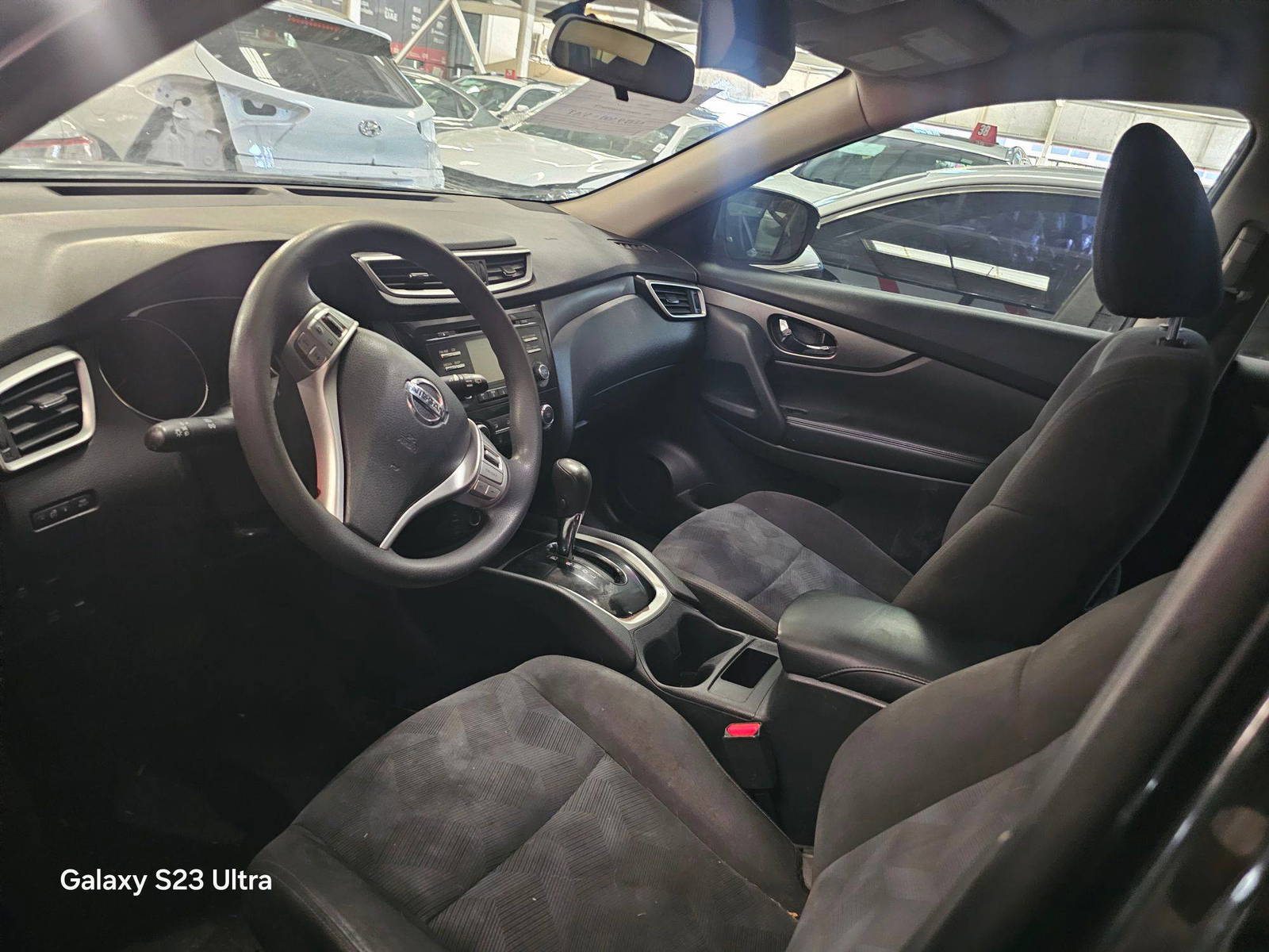 NISSAN ROGUE 2015 - Marhaba Auction Used Cars - Image 8