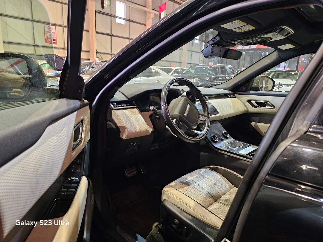 2020 LAND ROVER RANGE ROVER VELAR — 65919 KM — Lot LA249950 — Main - Marhaba Auctions Used Cars - Image 9