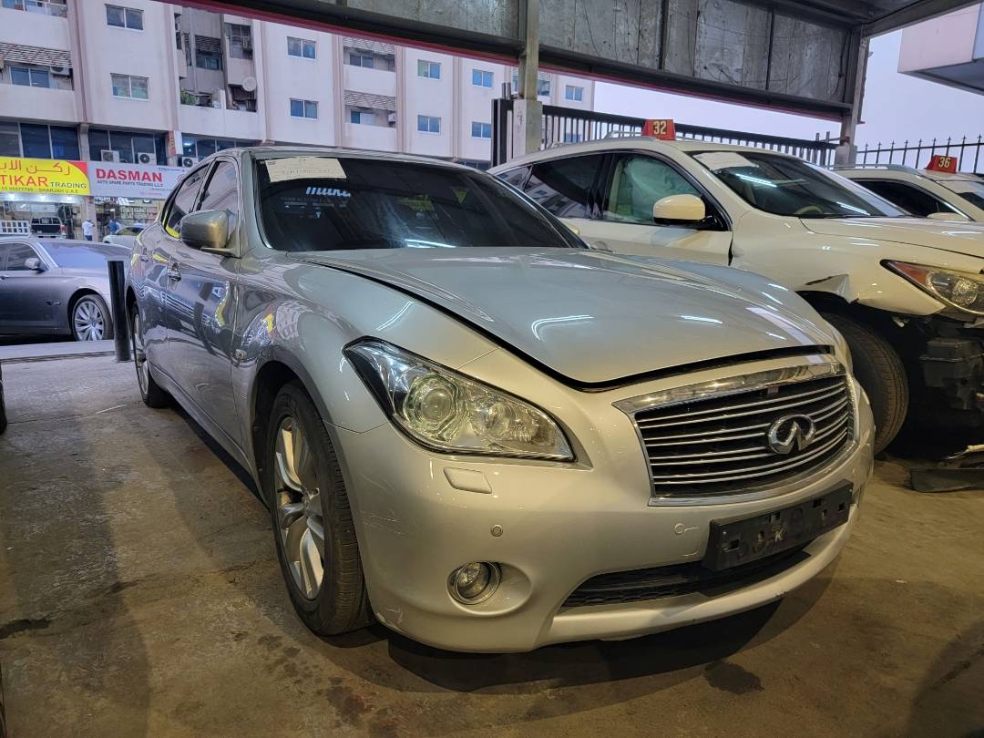 2011 INFINITI M37 — 205283 KM — Lot M510195 — Main - Marhaba Auctions Used Cars - Image 4