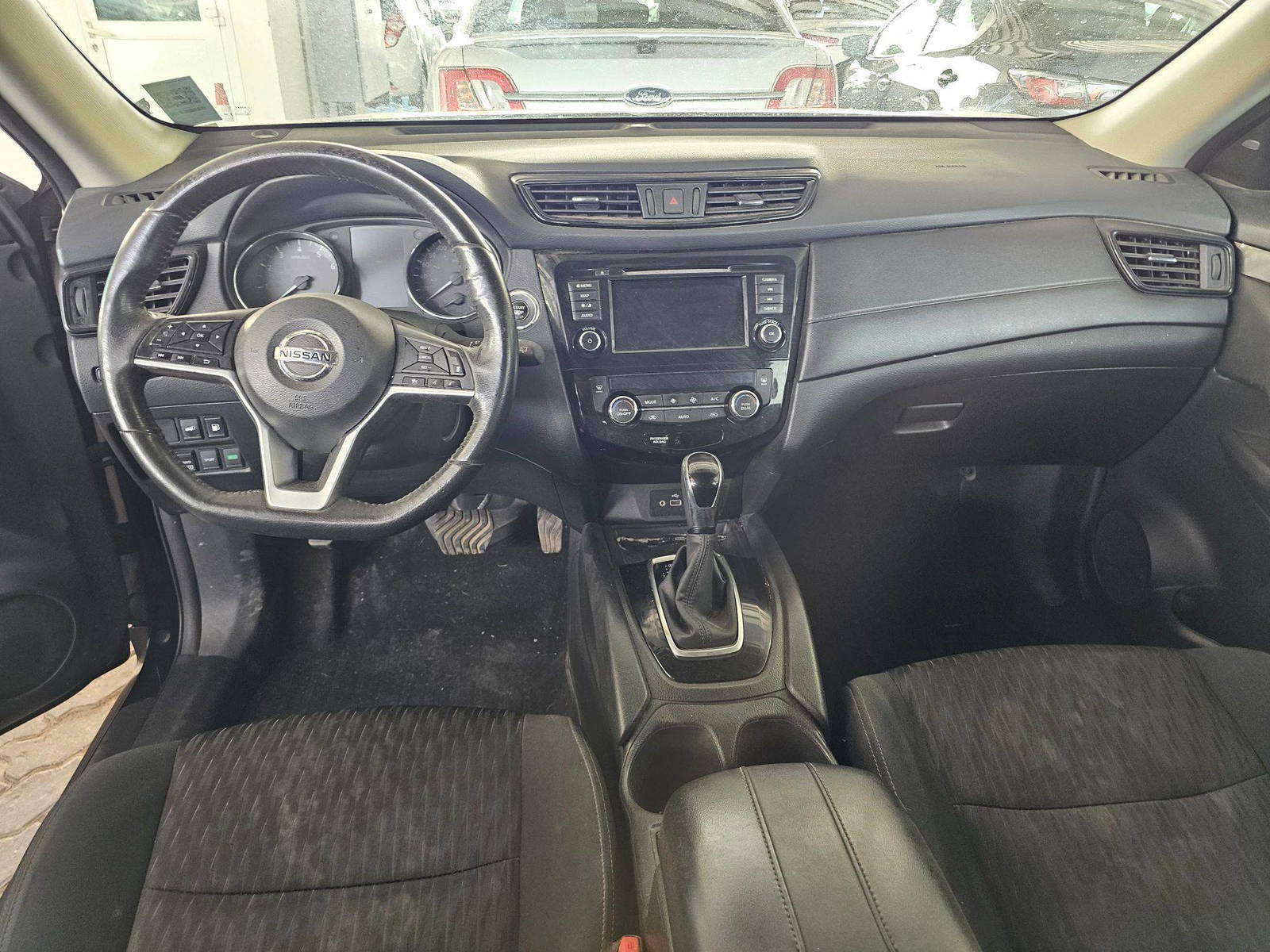 2018 NISSAN ROGUE — 221326 KM — Lot 78236404 — Souq - Marhaba Auctions Used Cars - Image 7