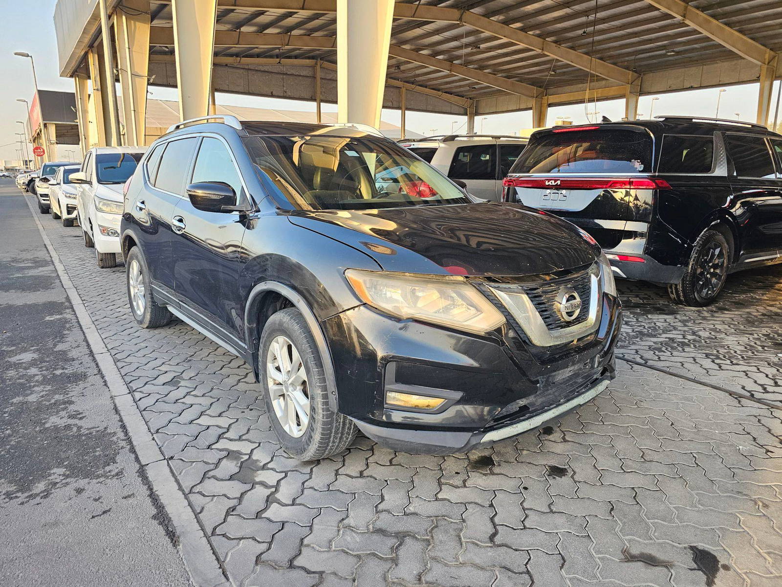 NISSAN ROGUE 2018 - Marhaba Auction Used Cars - Image 4