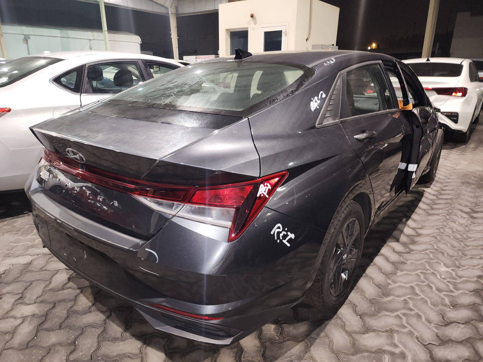 2021 HYUNDAI ELANTRA — 40668 Miles — Lot 67235713 - Marhaba Auctions Used Cars - Image 4
