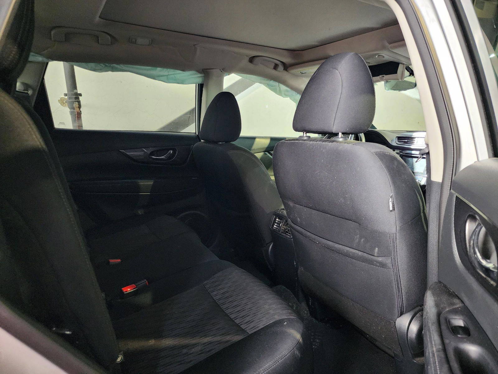 2018 NISSAN ROGUE — 93752 Miles — Lot 86687674 — Al Quoz - Marhaba Auctions Used Cars - Image 7