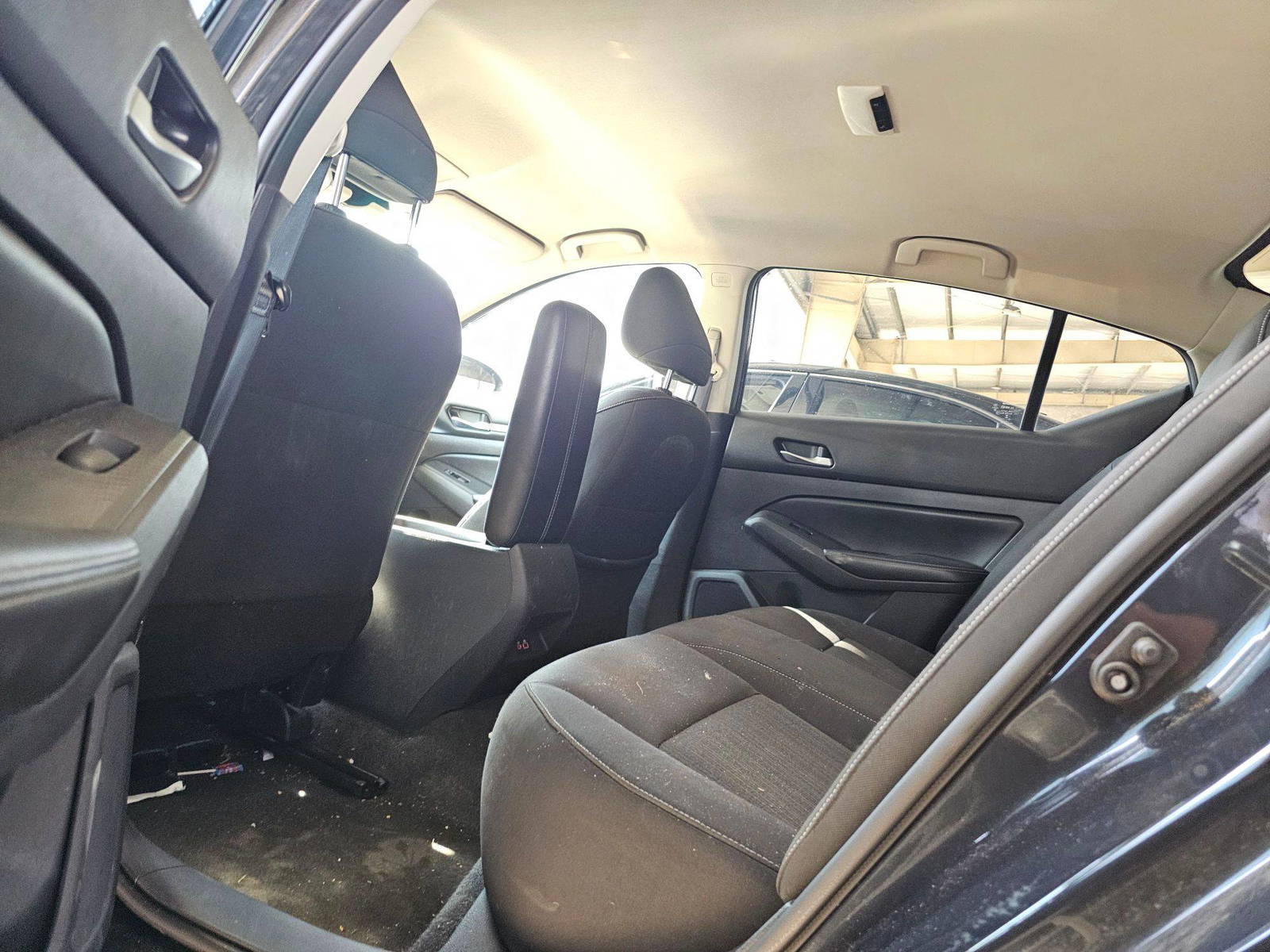 2022 NISSAN ALTIMA — 73985 Miles — Lot 85377335 — Main - Marhaba Auctions Used Cars - Image 6