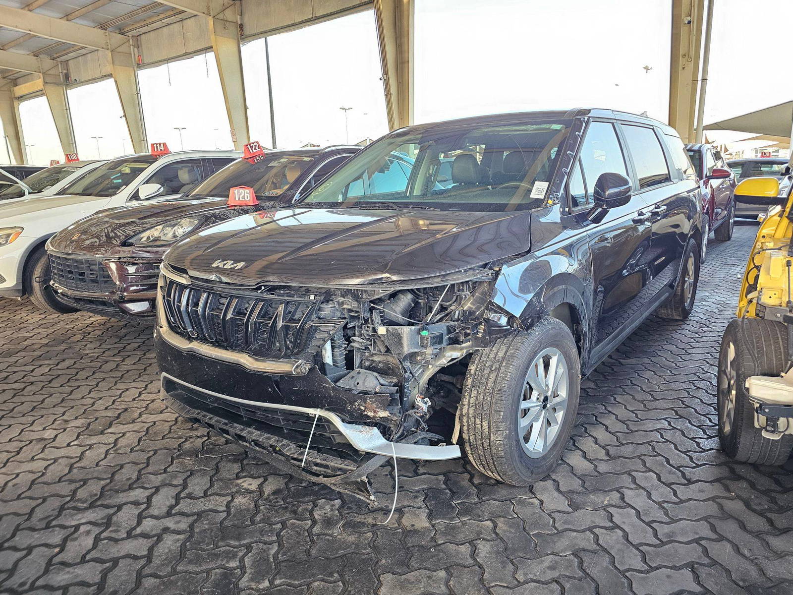 KIA CARNIVAL LX 2023 - Marhaba Auction Used Cars - Image 5