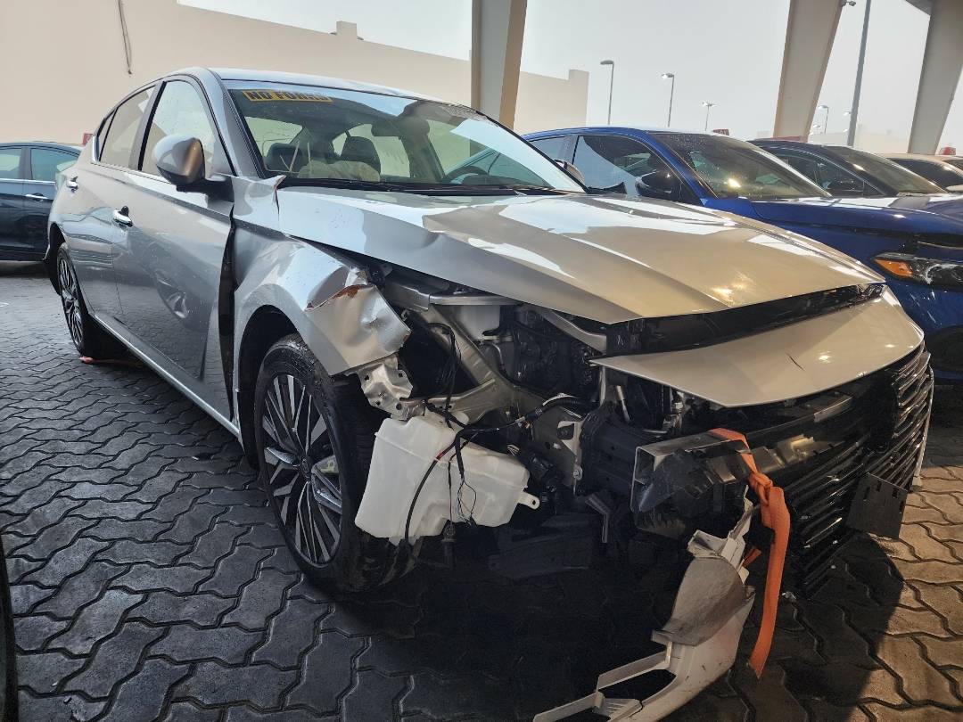 2023 NISSAN ALTIMA — 5393 Miles — Lot 399716 — Souq - Marhaba Auctions Used Cars - Image 9