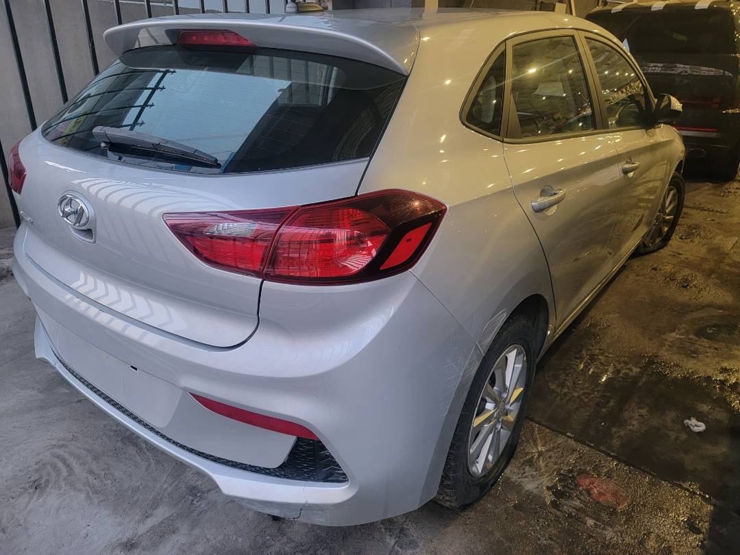 2020 HYUNDAI ACCENT — 128705 KM — Lot 86696794 — Main - Marhaba Auctions Used Cars - Image 3