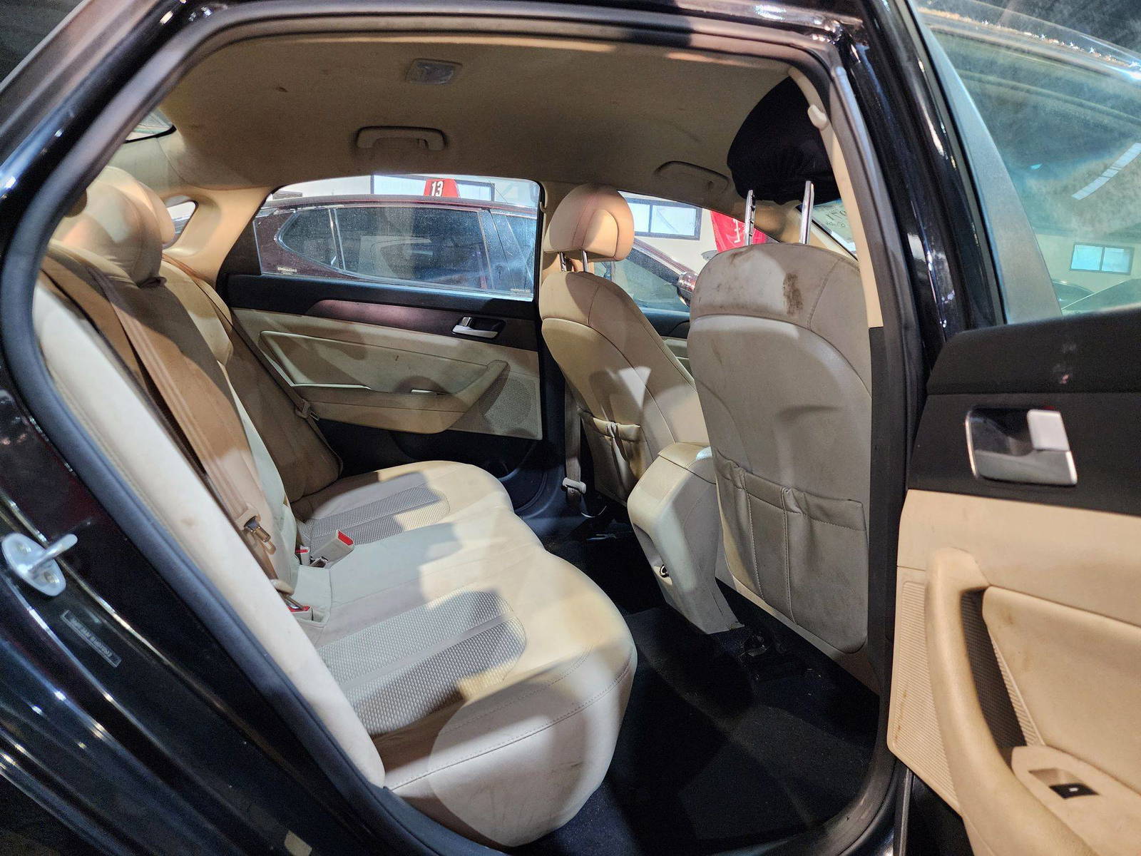 2015 HYUNDAI SONATA — 182358 Miles — Lot 41682971 — Al Quoz - Marhaba Auctions Used Cars - Image 7