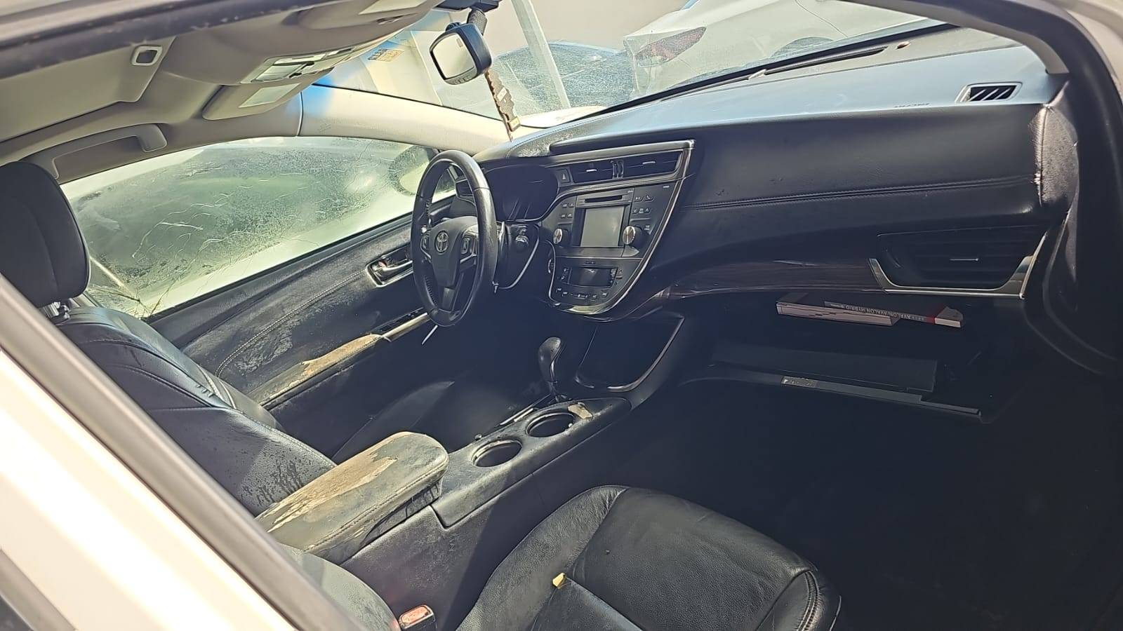 2015 TOYOTA AVALON — 220578 Miles — Lot BXFU137429 — Souq - Marhaba Auctions Used Cars - Image 7