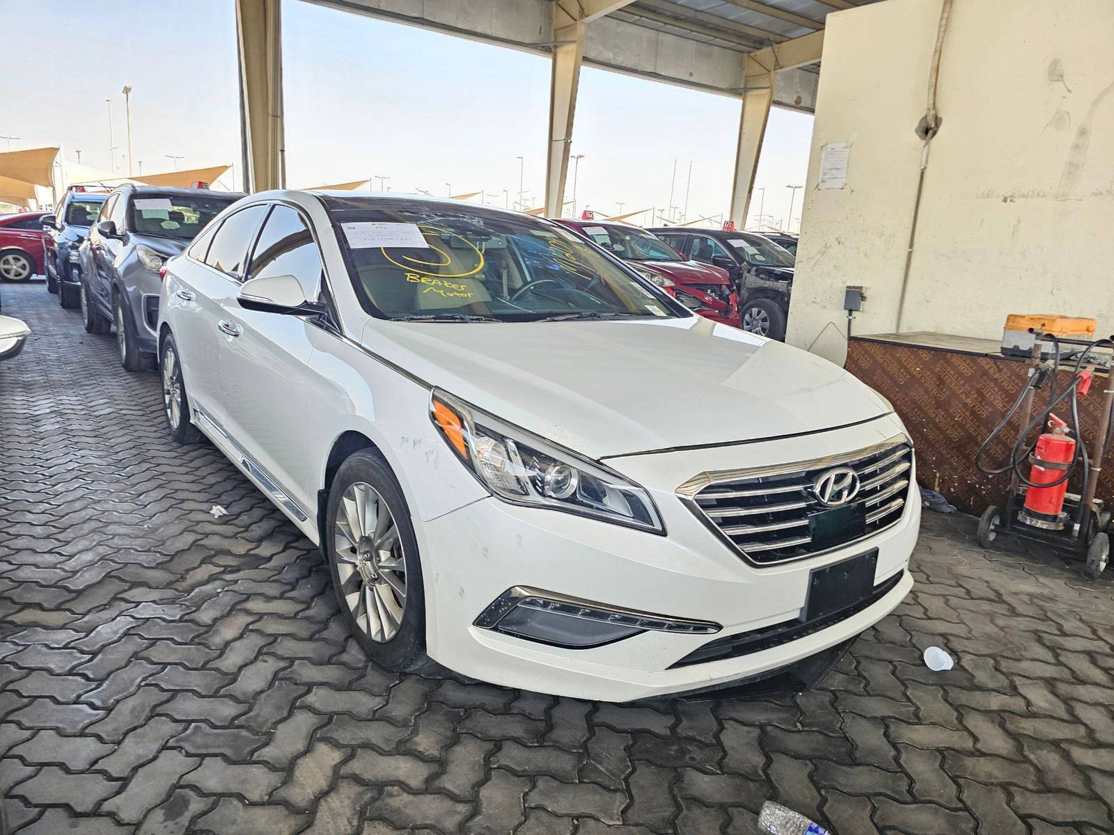 2015 HYUNDAI SONATA — 141323 Miles — Lot 837361 — Souq - Marhaba Auctions Used Cars - Image 4