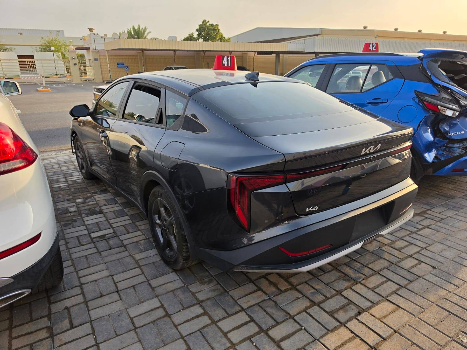 KIA K4