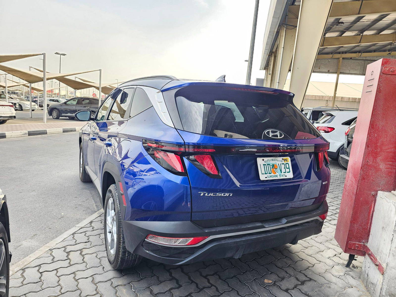 2024 HYUNDAI TUCSON — 16979 Miles — Lot CDE6RH326517 — Souq - Marhaba Auctions Used Cars - Image 5