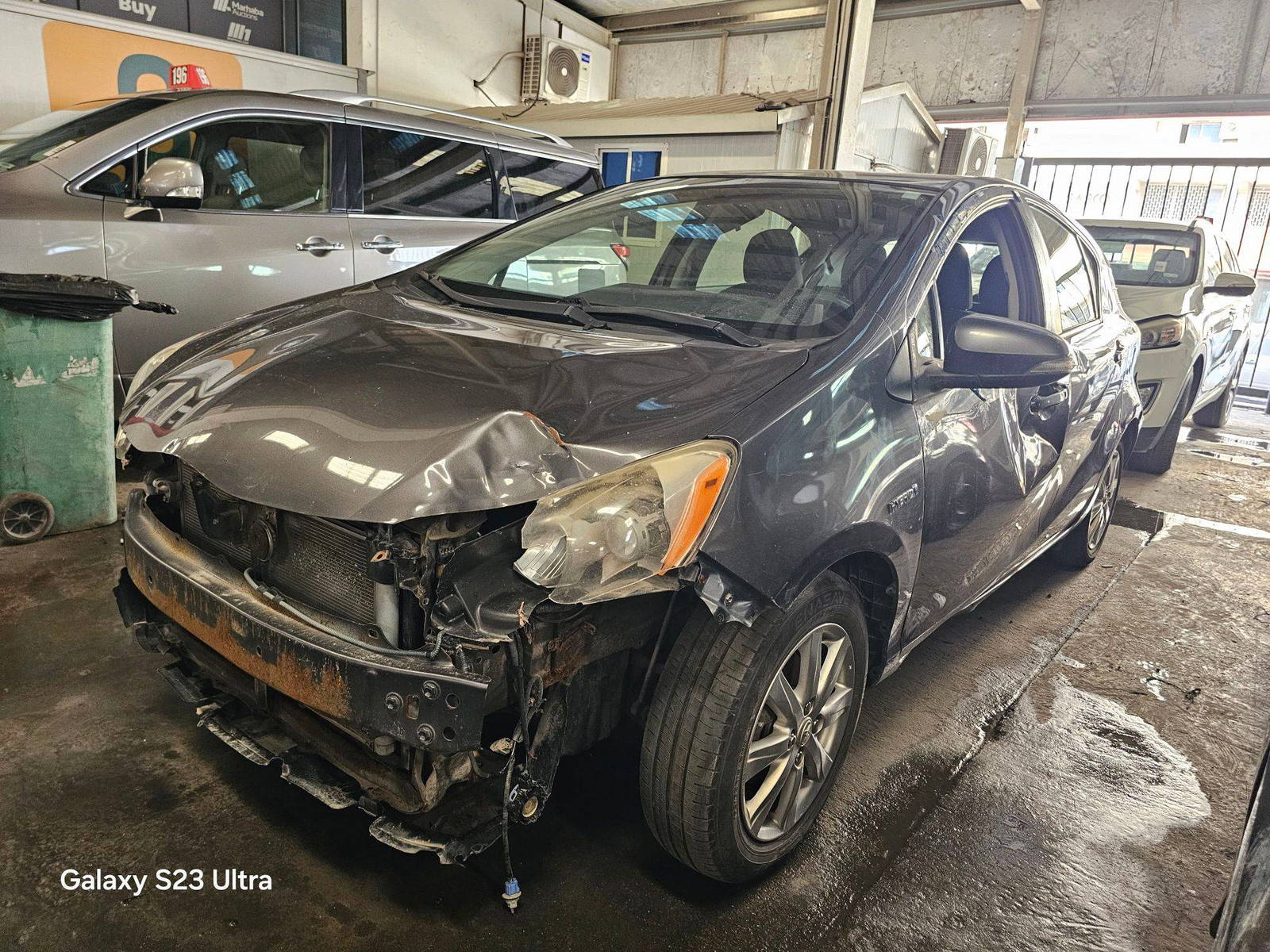 2014 TOYOTA PRIUS C — 221387 KM — Lot E1563611 — Main - Marhaba Auctions Used Cars - Image 5