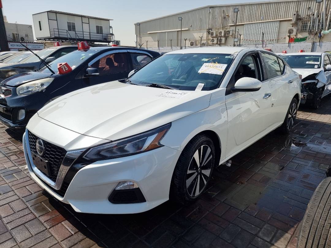 2021 NISSAN ALTIMA — 103494 Miles — Lot 215487 — Ind. 12 - Marhaba Auctions Used Cars - Image 3